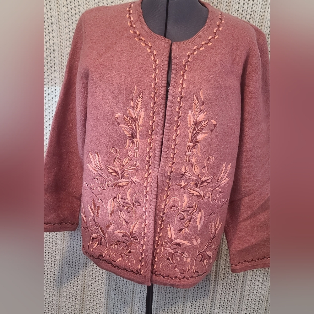 Vintage Linea by Luis Dell'Olio 100% Wool pink embroidered cardigan women's M